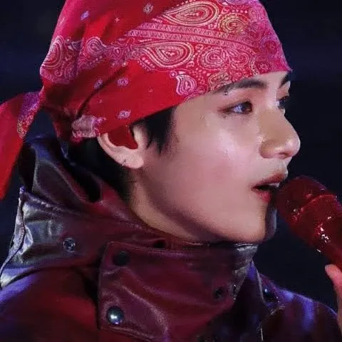 뷔 (방탄소년단) 팬이 찍은 순간