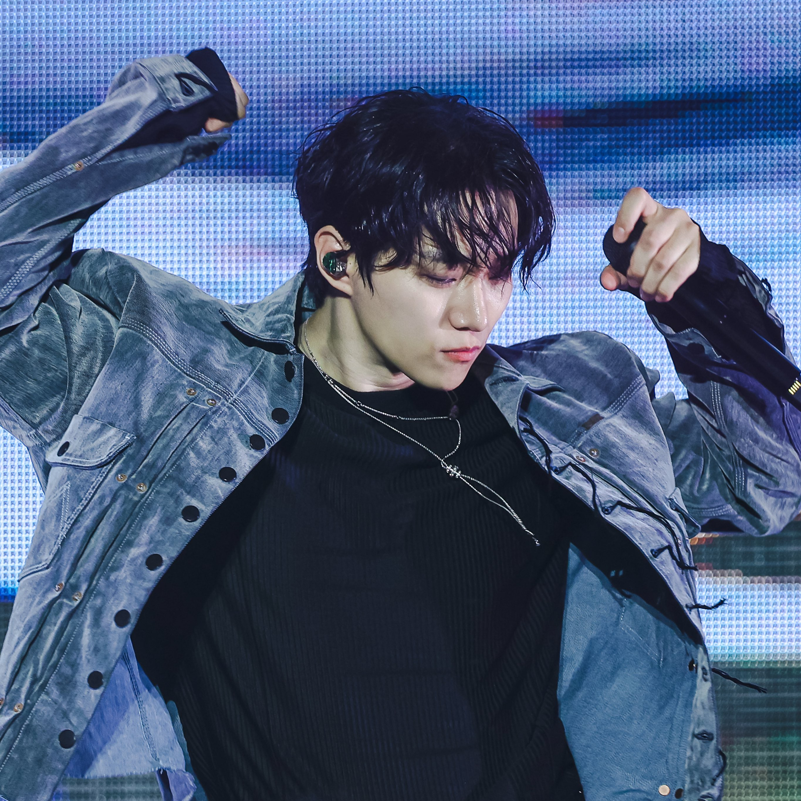 Latest photo of Junho (2PM)