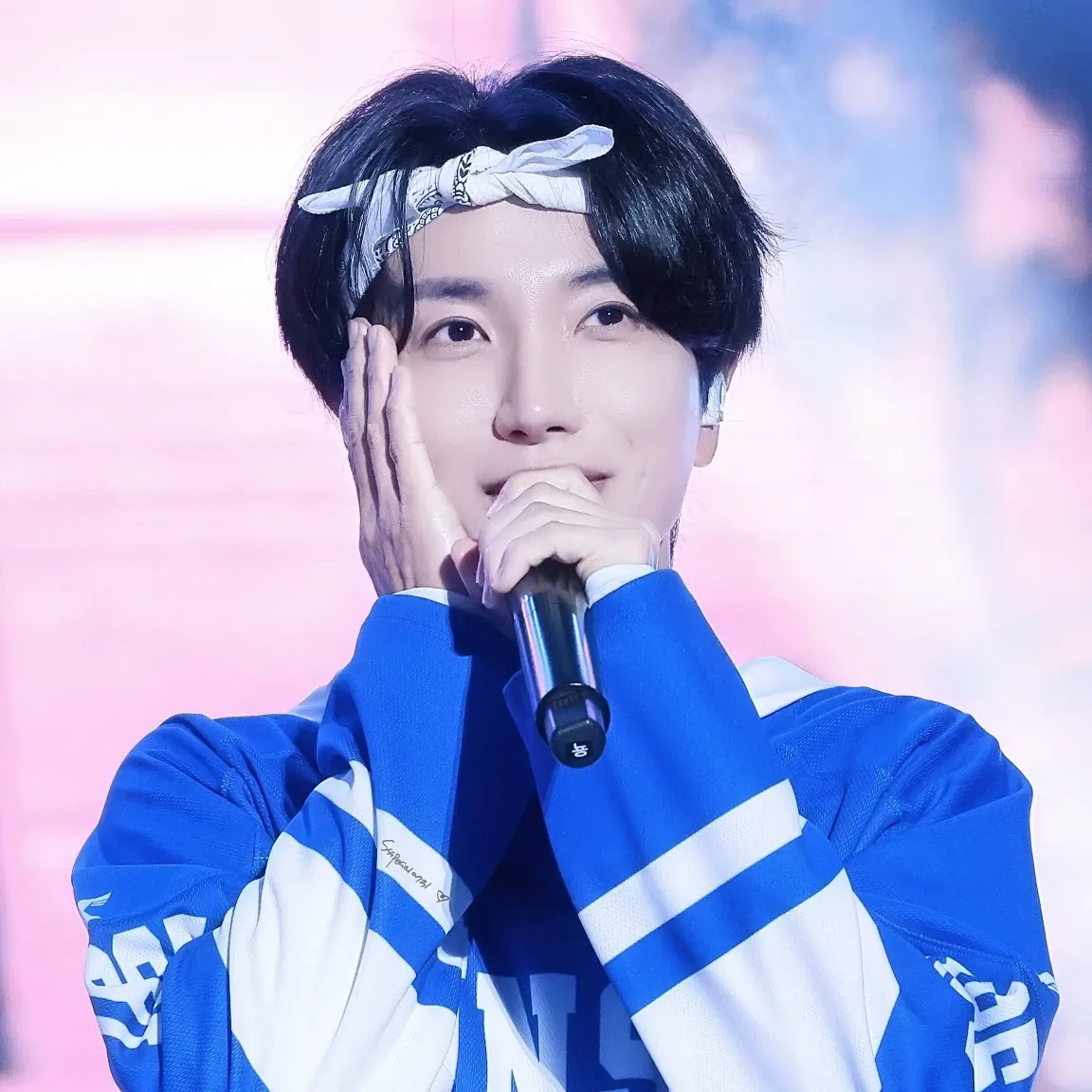 Recent activity shot of Leeteuk (Super Junior)