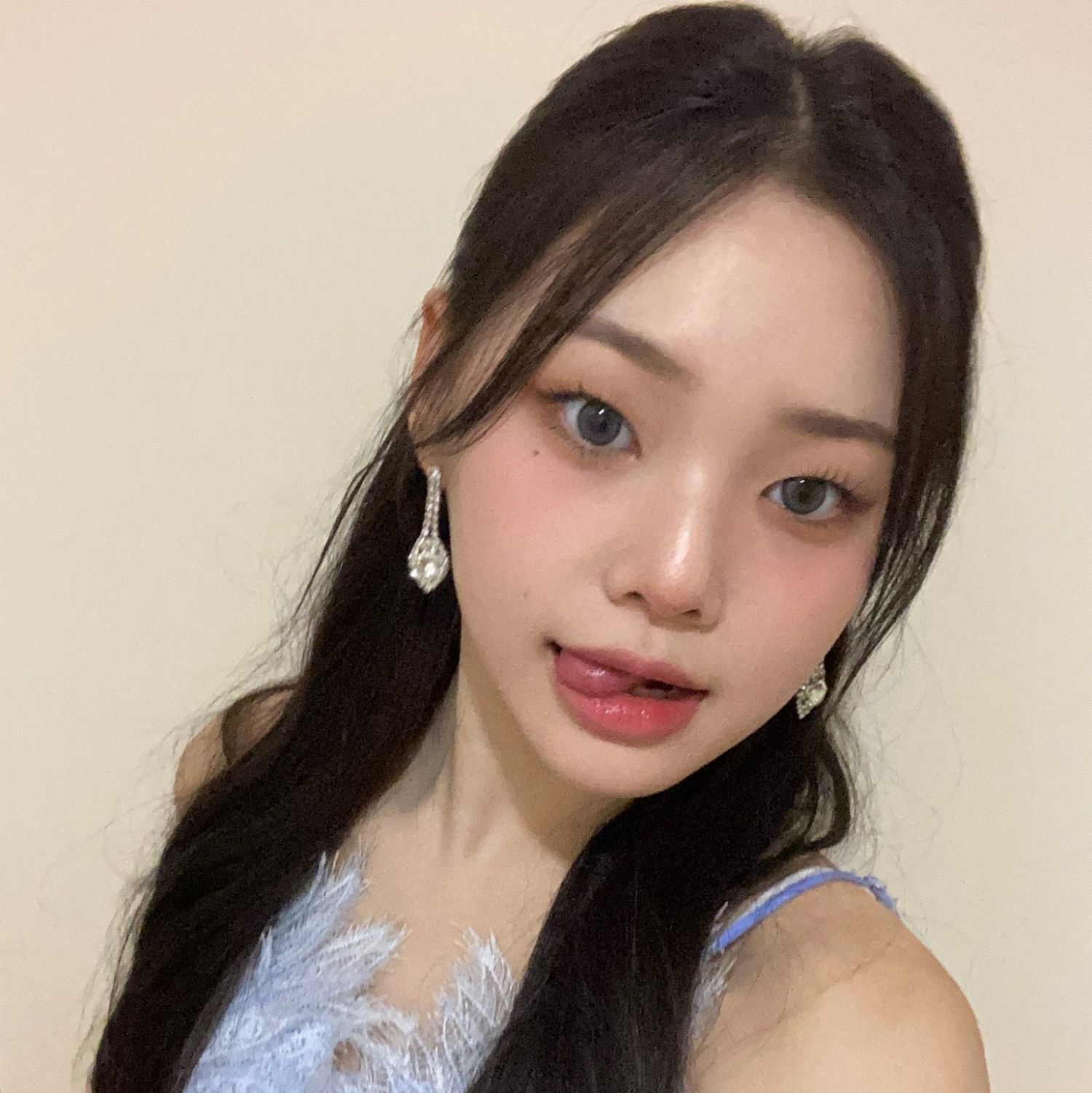 Behind-the-scenes cut of Park Boeun (CLASS:y)