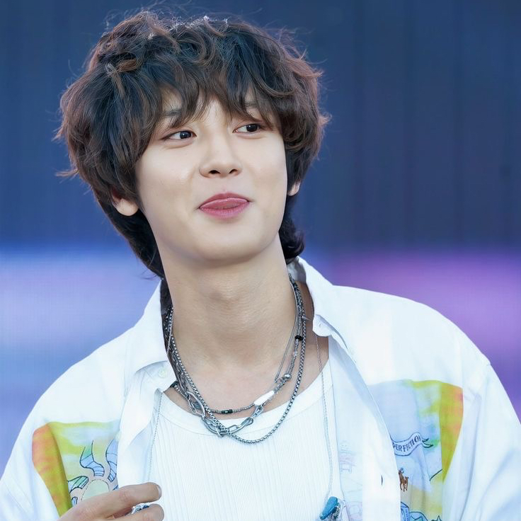 Behind-the-scenes cut of Chanyeol (EXO)