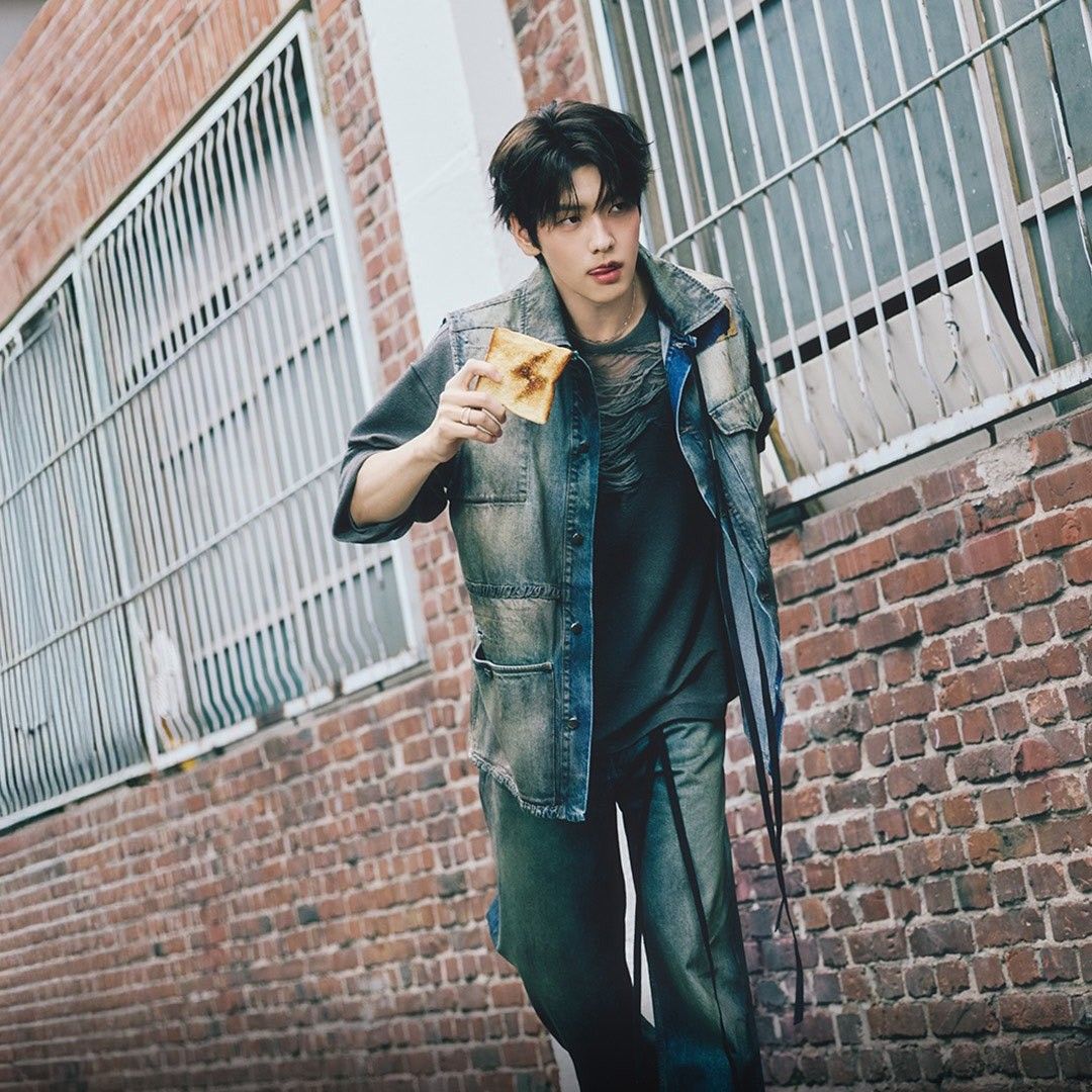 Foto terbaru Soobin (TOMORROW X TOGETHER)