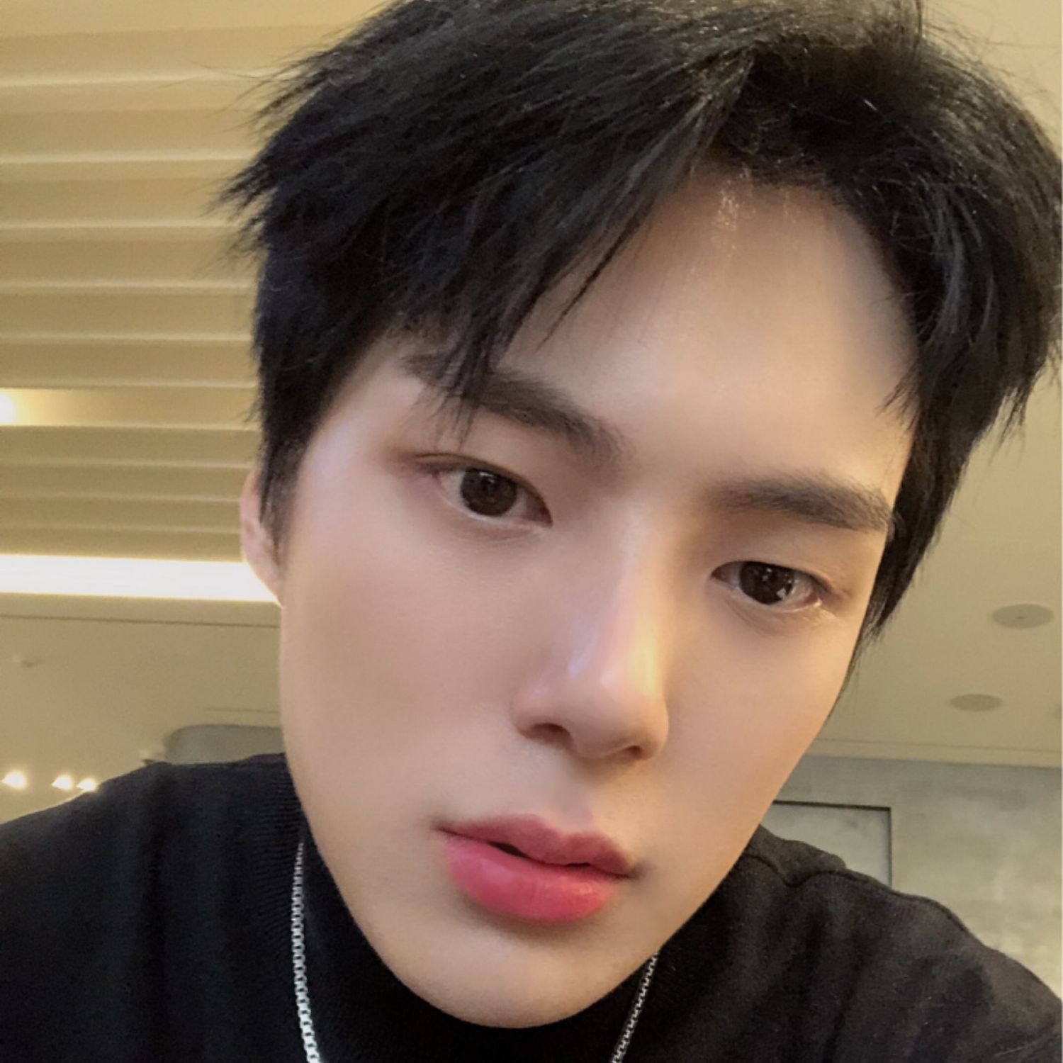 Momen yang diabadikan oleh penggemar MONSTA X