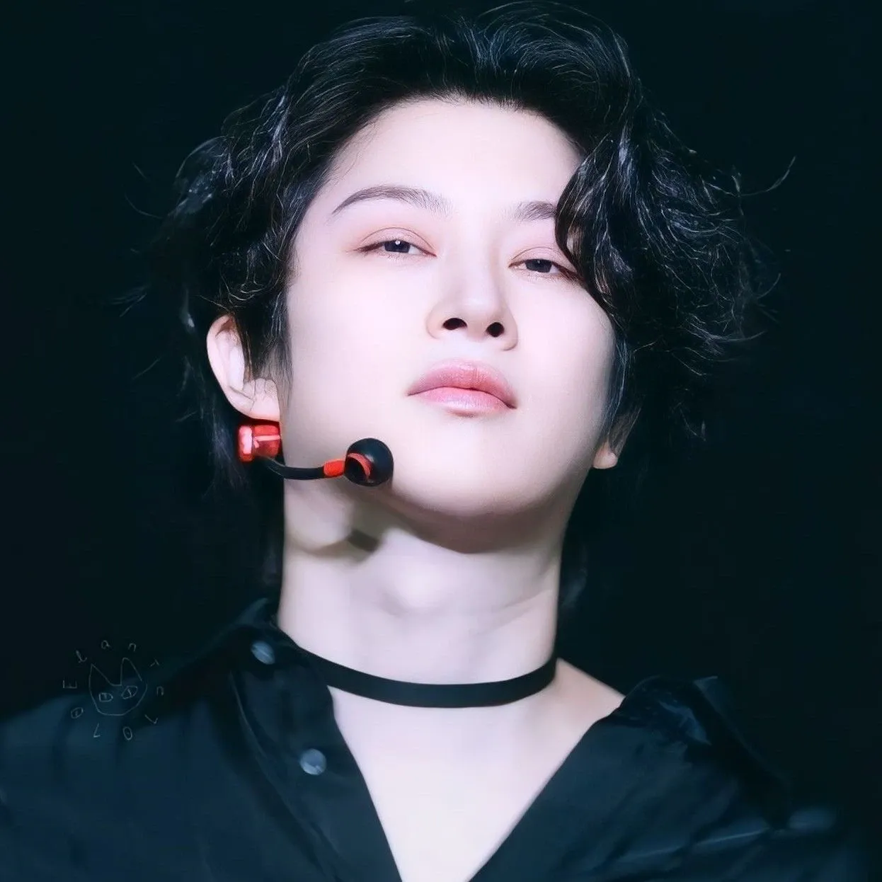 Behind-the-scenes cut of Heechul (Super Junior)