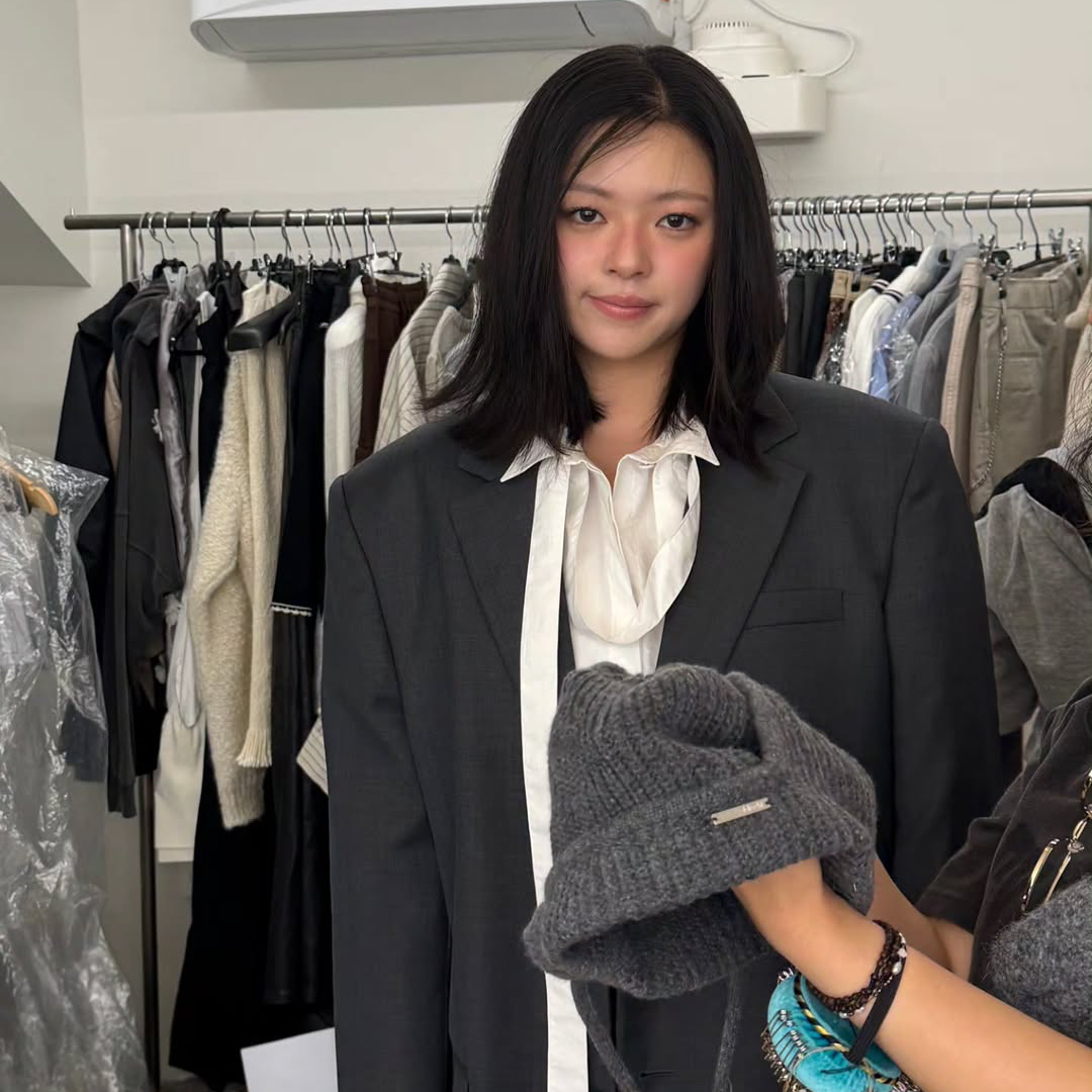 Foto aktivitas terbaru TWICE