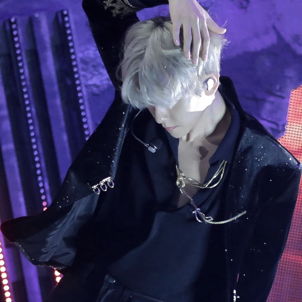 백현 (EXO)의 최신 사진