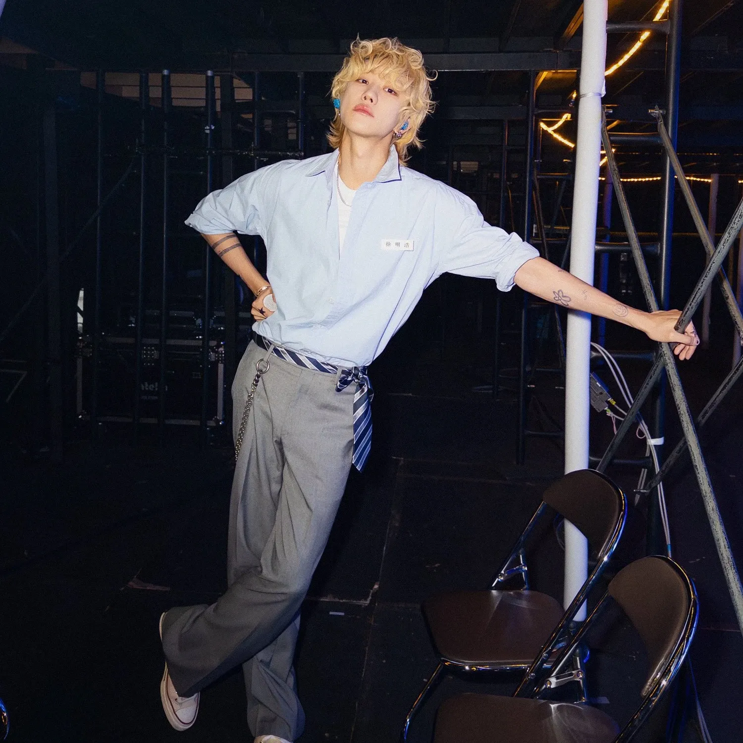 Behind-the-scenes cut of The 8 (SEVENTEEN)