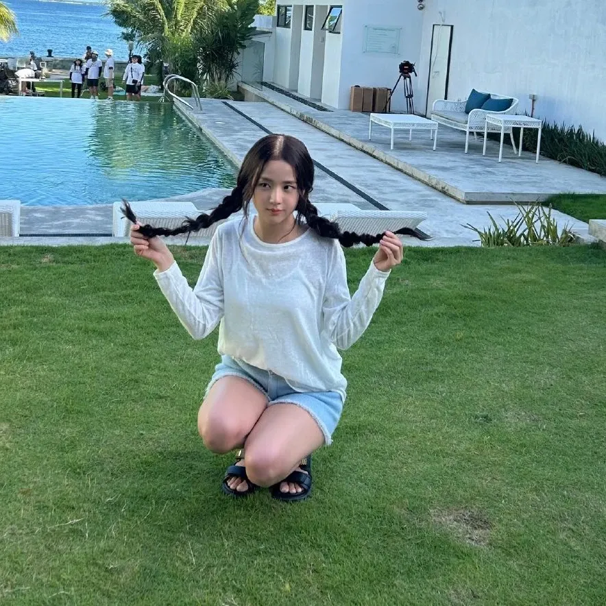 Foto terbaru Jisoo (BLACKPINK)