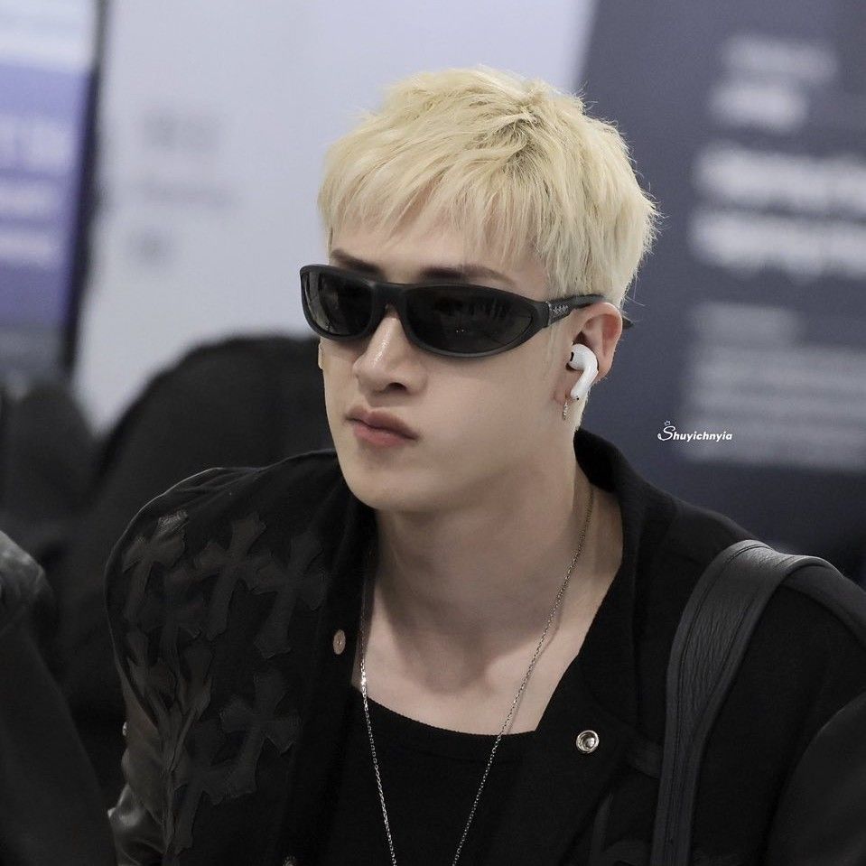 バンチャン (Stray Kids)の最近の活動写真