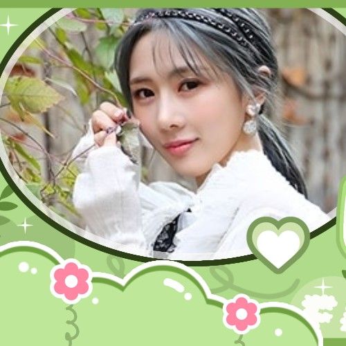 A moment captured by Yoohyeon (DREAMCATCHER)'s fan