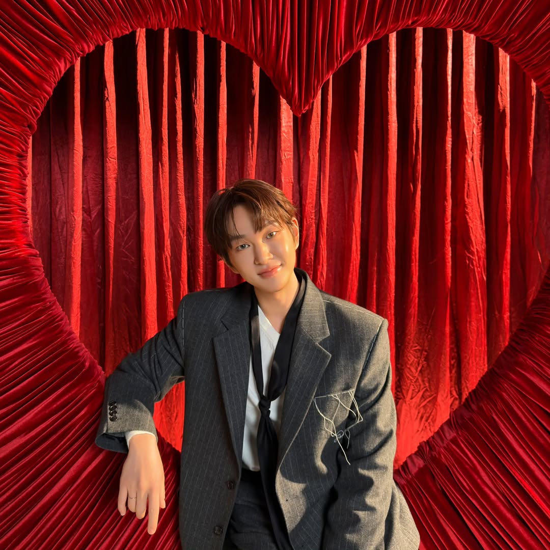 Latest photo of Onew (SHINee)