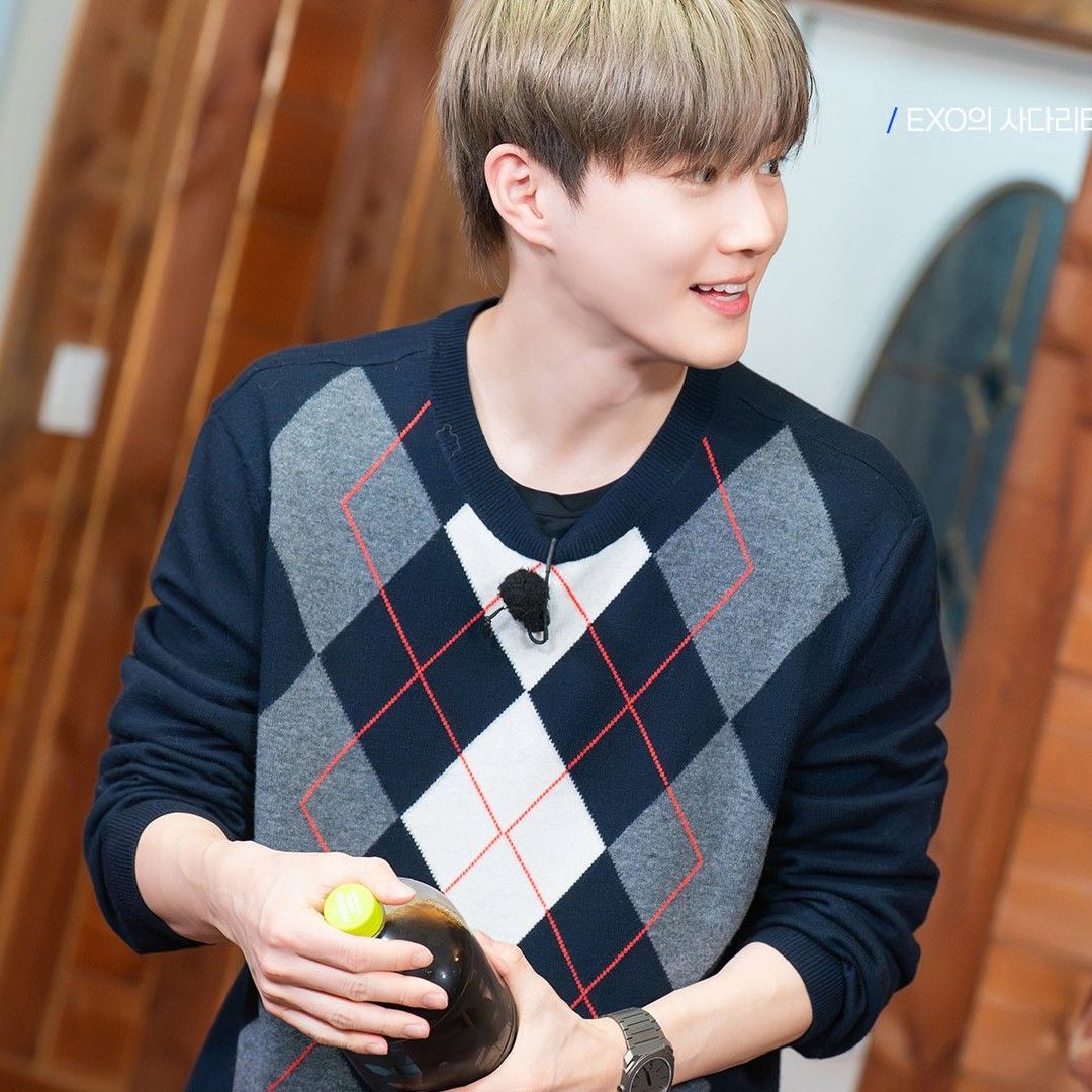 A moment captured by Suho (EXO)'s fan