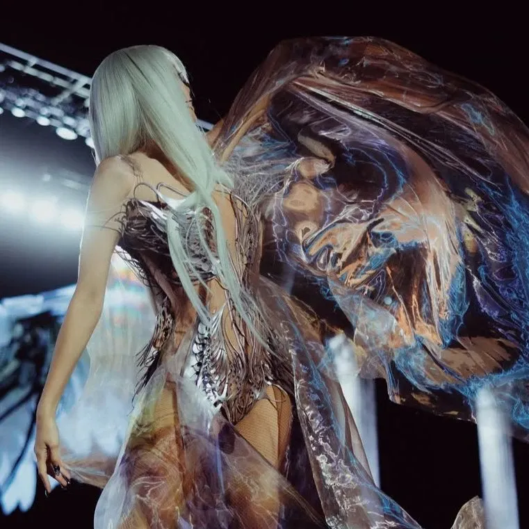 Foto terbaru Lisa (BLACKPINK)