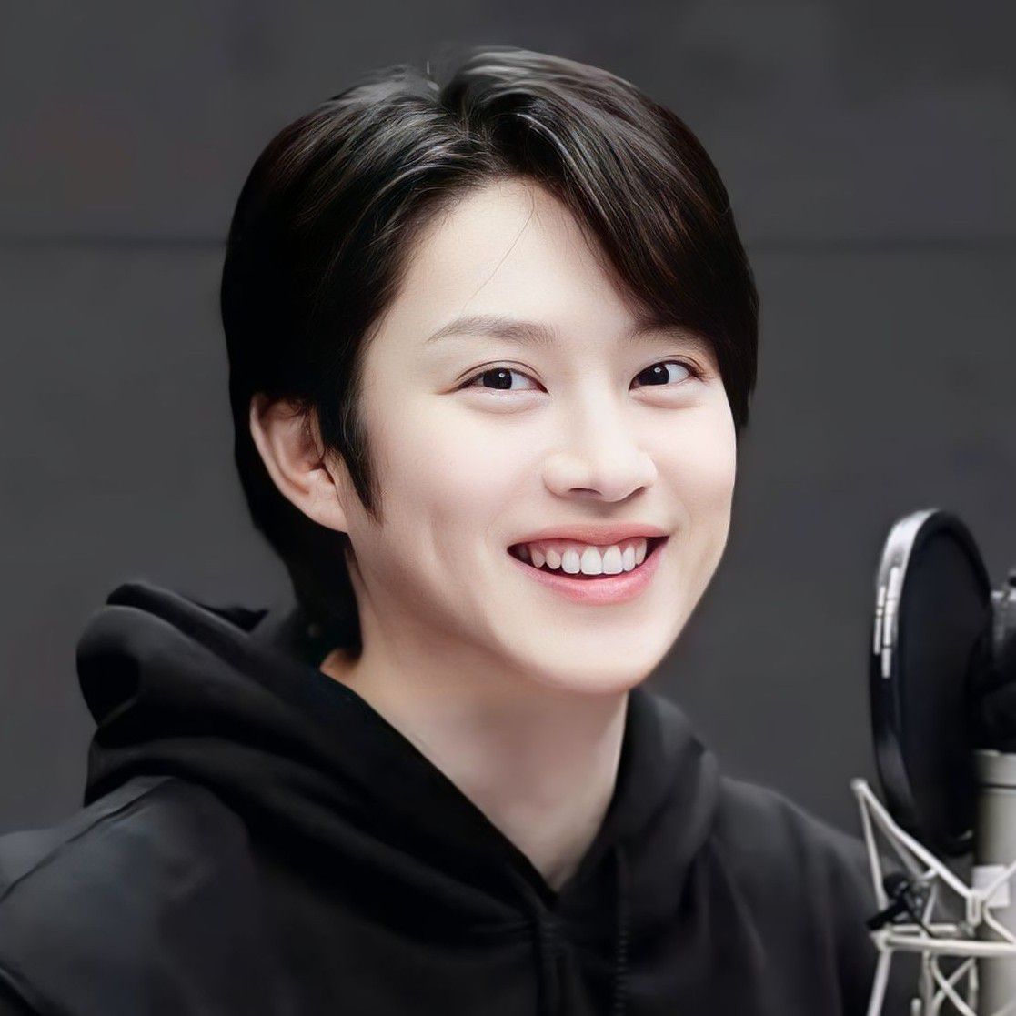Recent activity shot of Heechul (Super Junior)