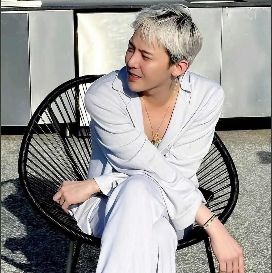 G-DRAGON (BIGBANG)的最新活动照片