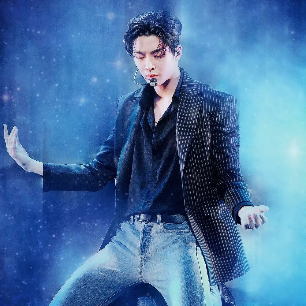 Recent activity shot of Rowoon