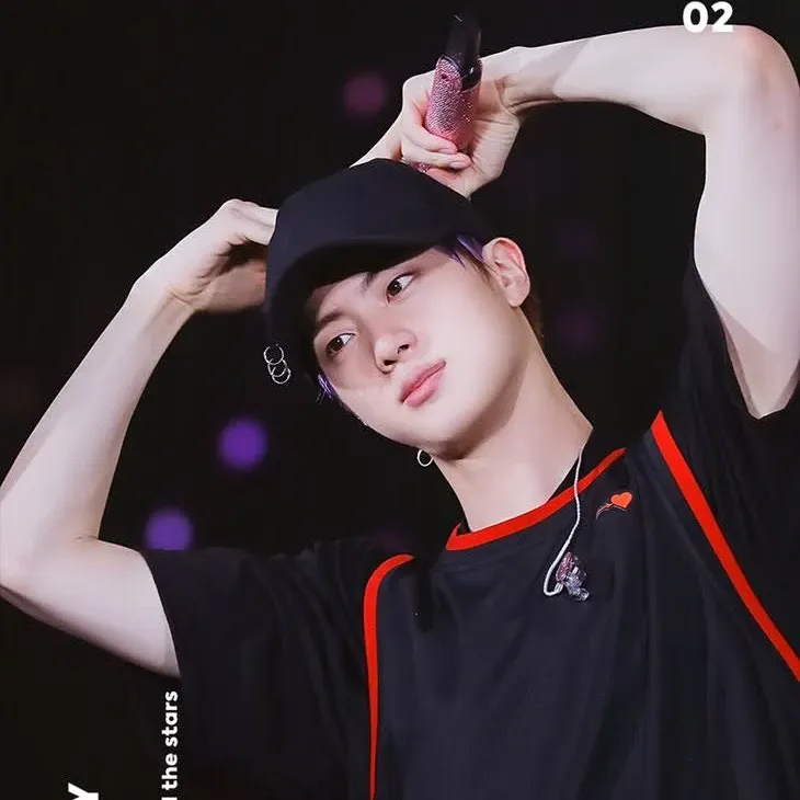 Foto terbaru Jin (BTS)