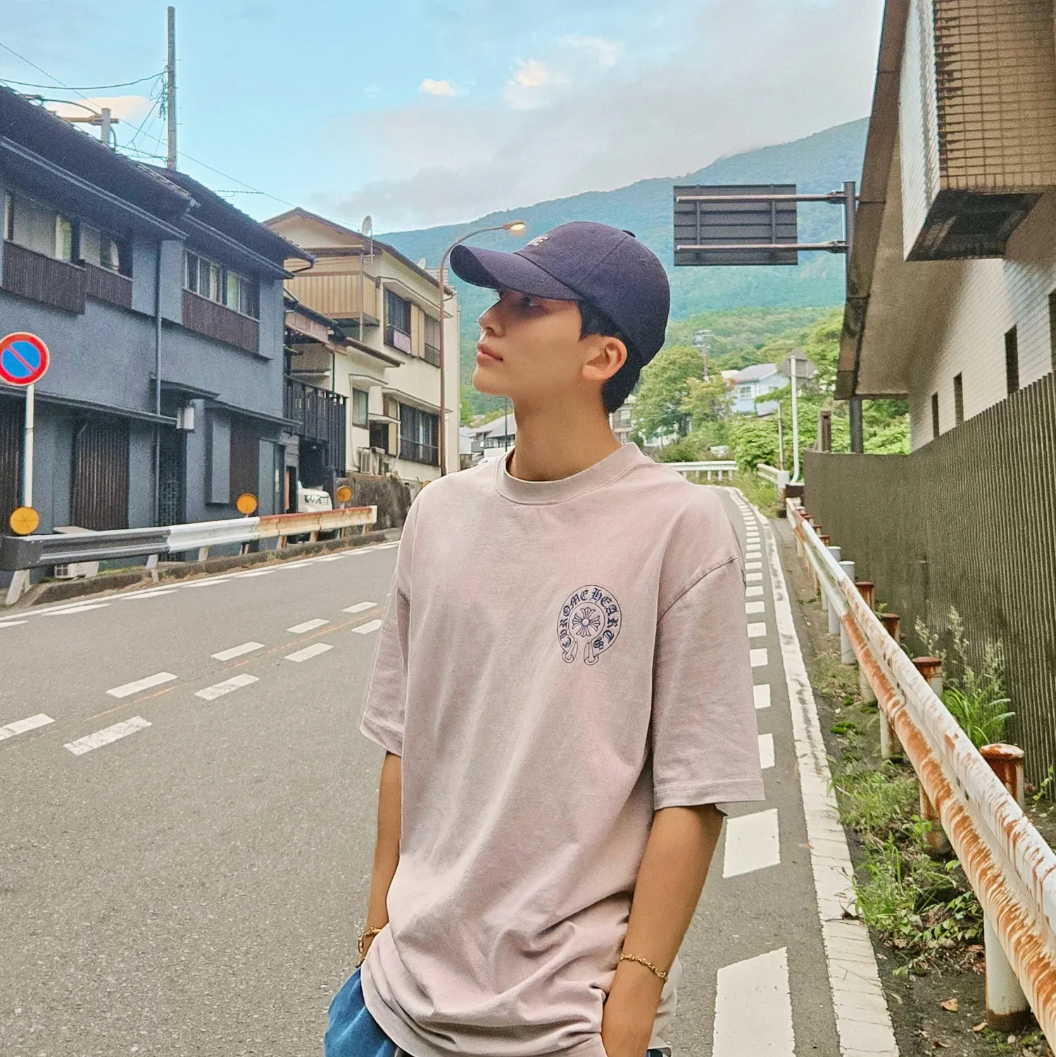 Foto terbaru Jeonghan (SEVENTEEN)