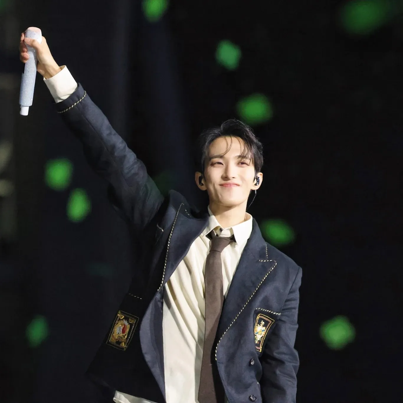 Behind-the-scenes cut of DK (SEVENTEEN)