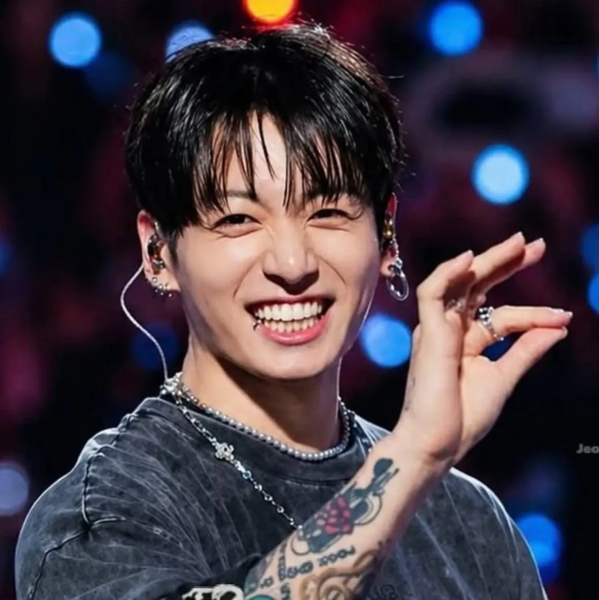 柾國 (防彈少年團)的最新照片