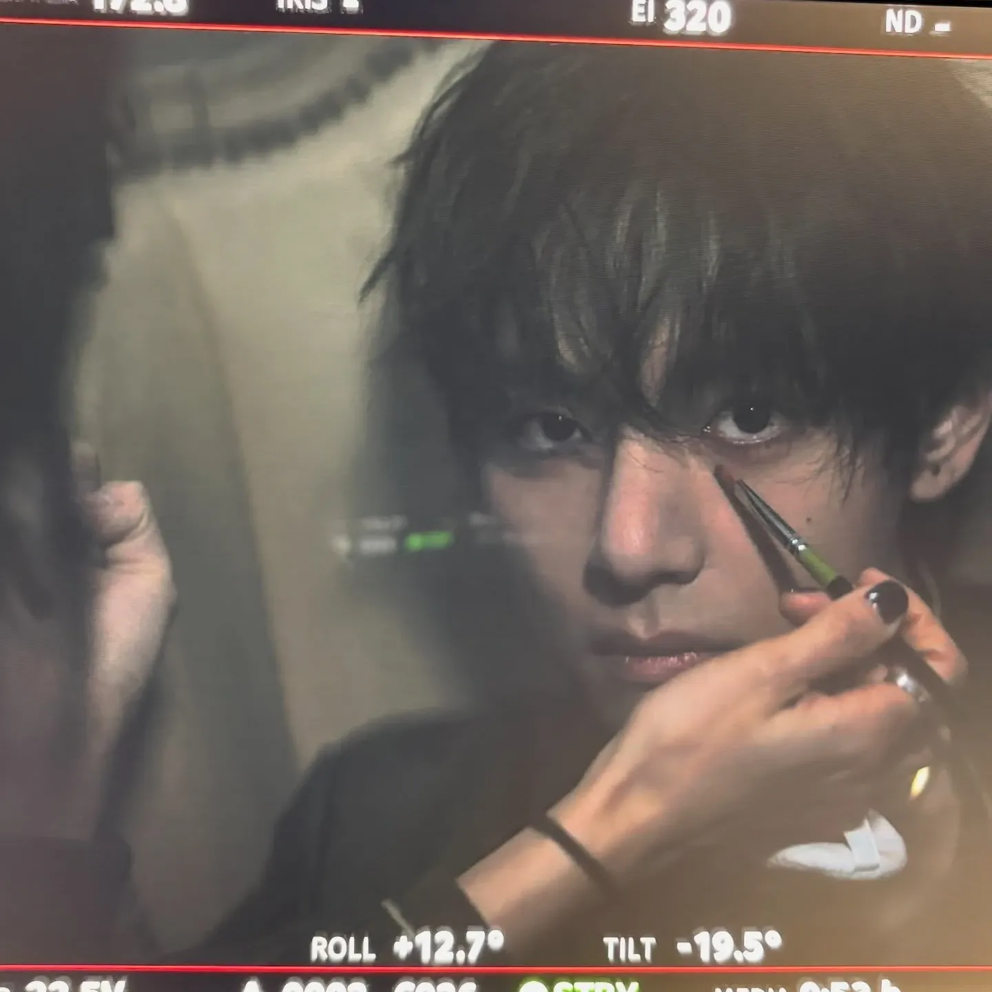 Foto aktivitas terbaru V (BTS)