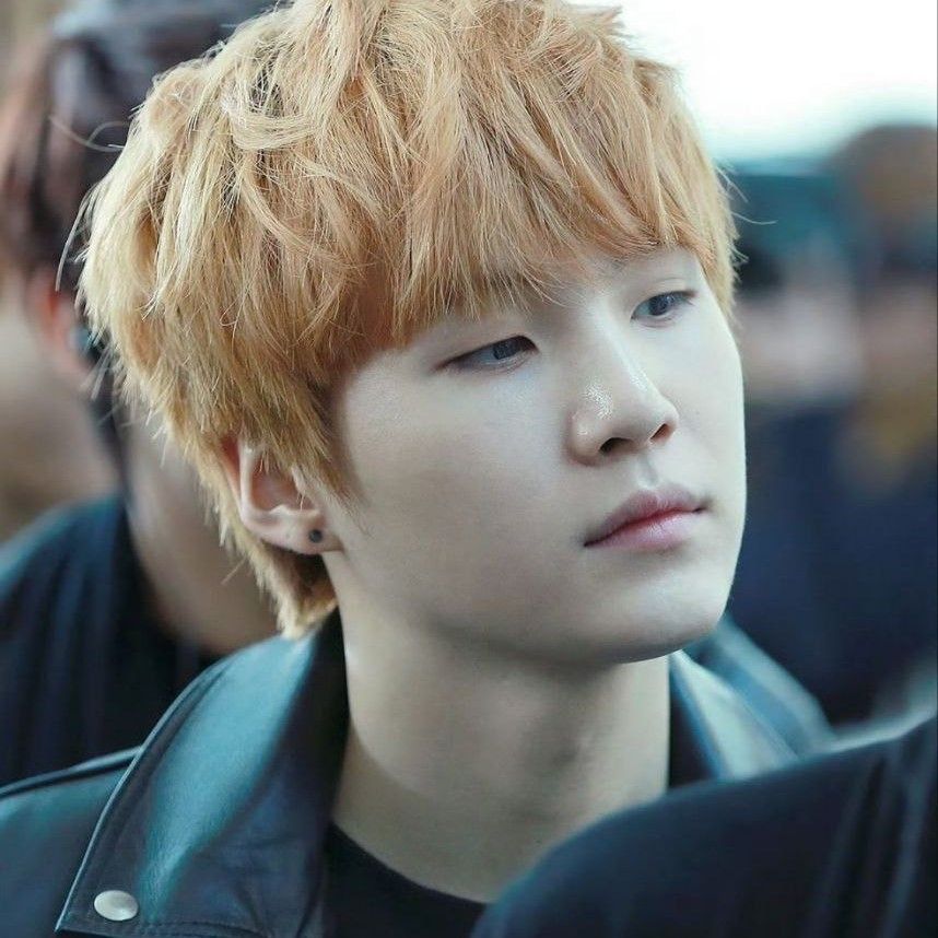 Foto terbaru SUGA (BTS)