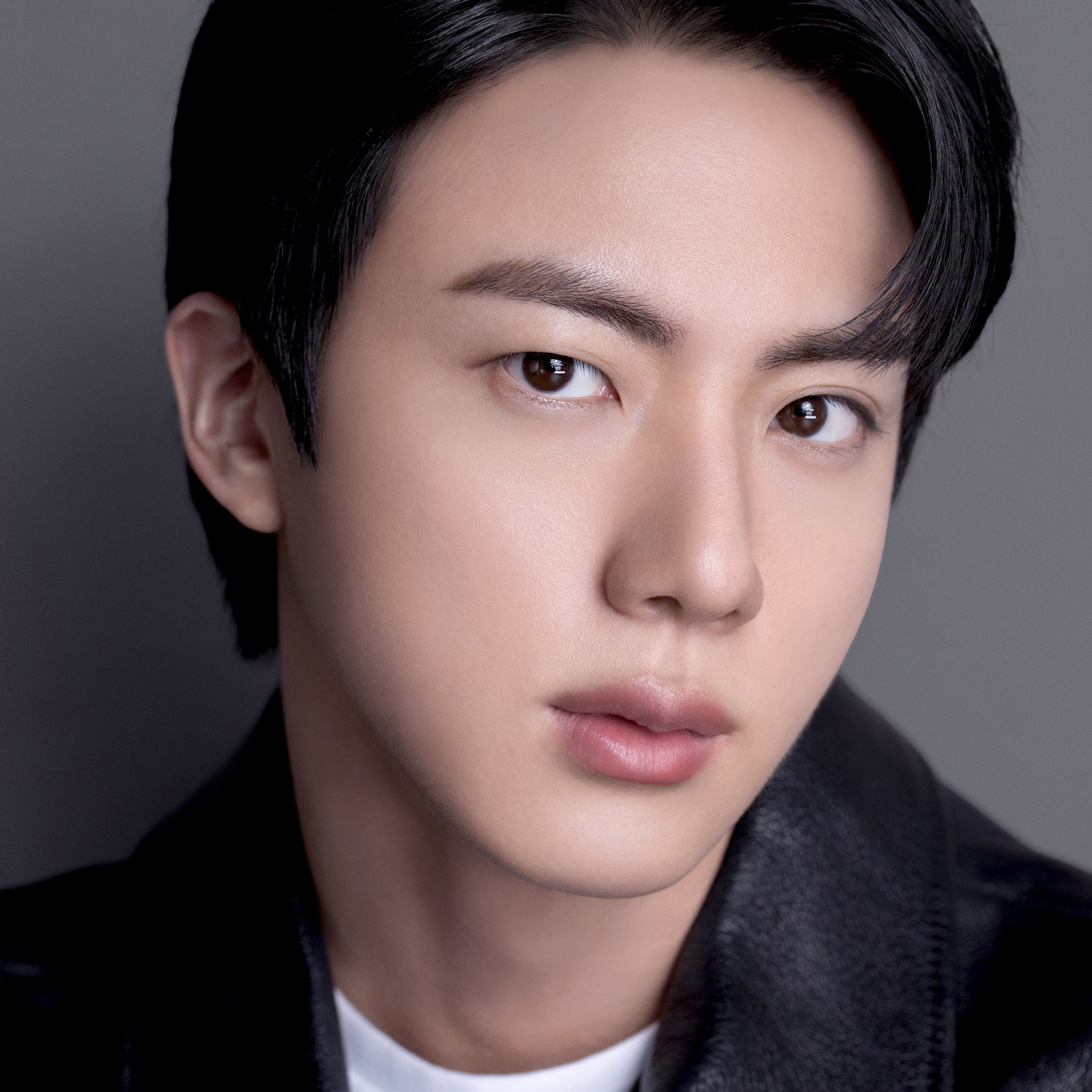 Foto terbaru Jin (BTS)
