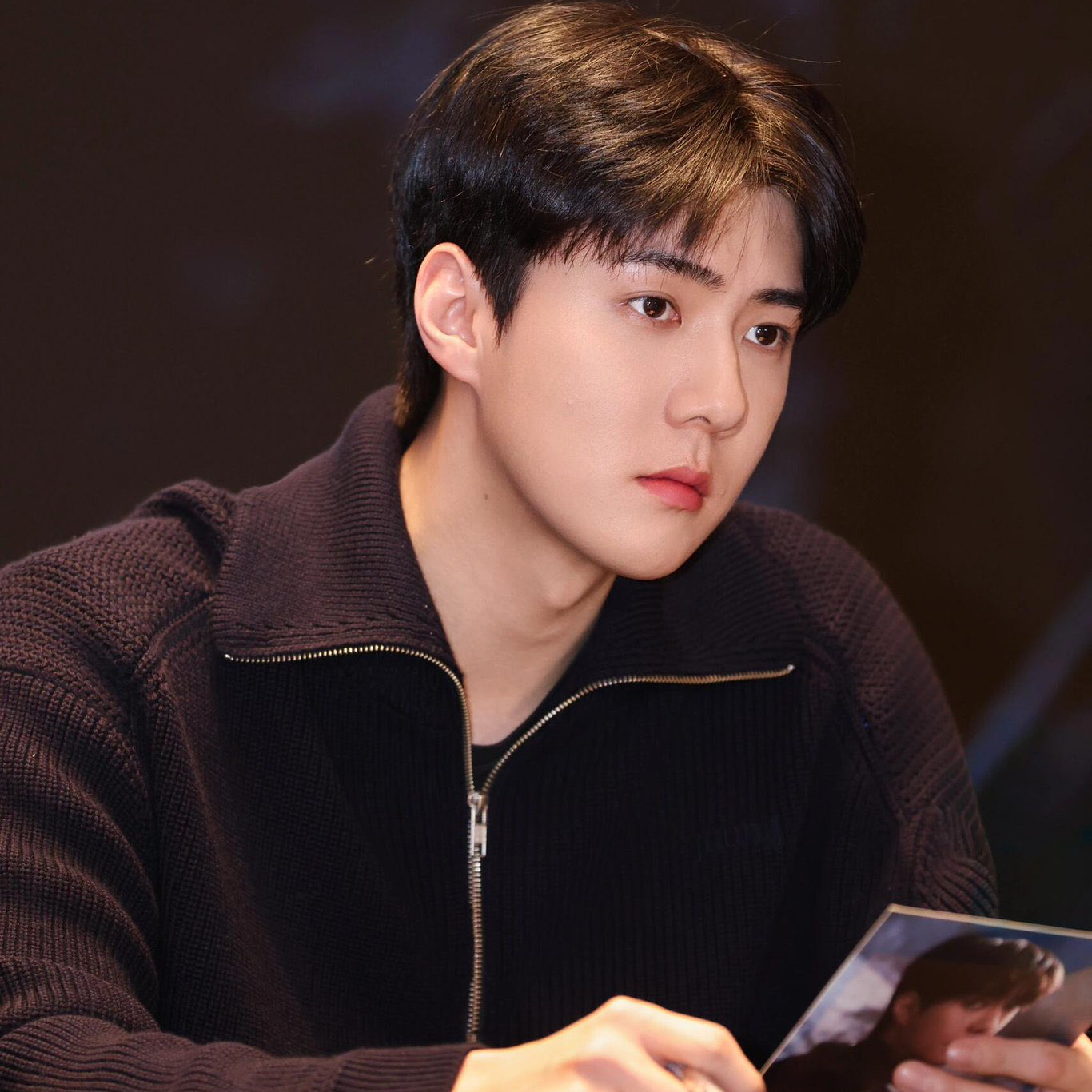 Behind-the-scenes cut of Sehun (EXO)