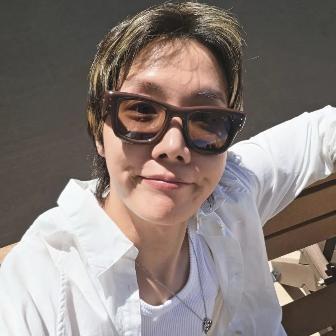 제이홉 (방탄소년단)의 비하인드 컷