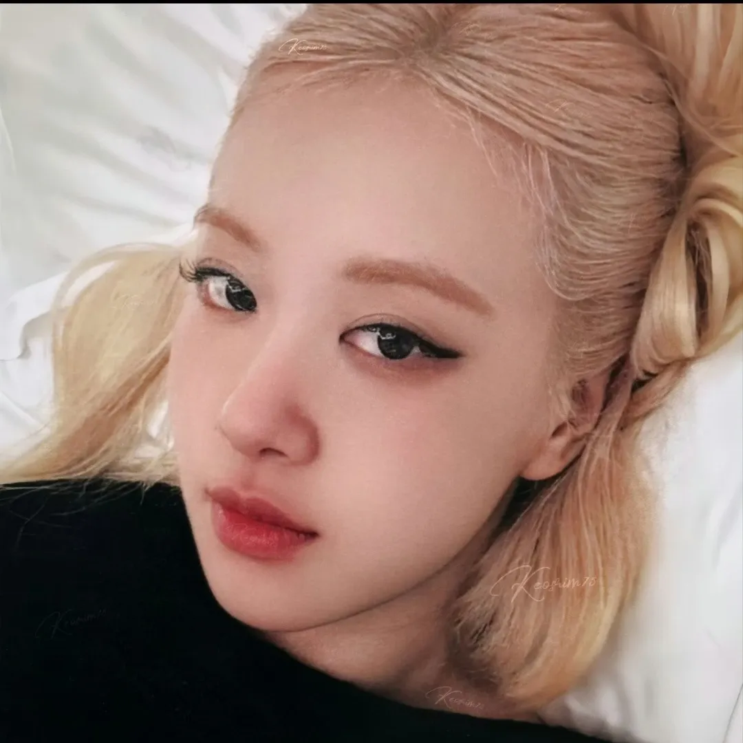 Latest photo of ROSÉ (BLACKPINK)