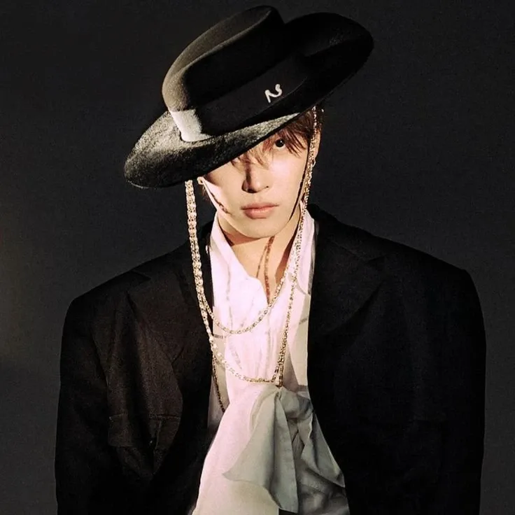Recent activity shot of Hongjoong (ATEEZ)