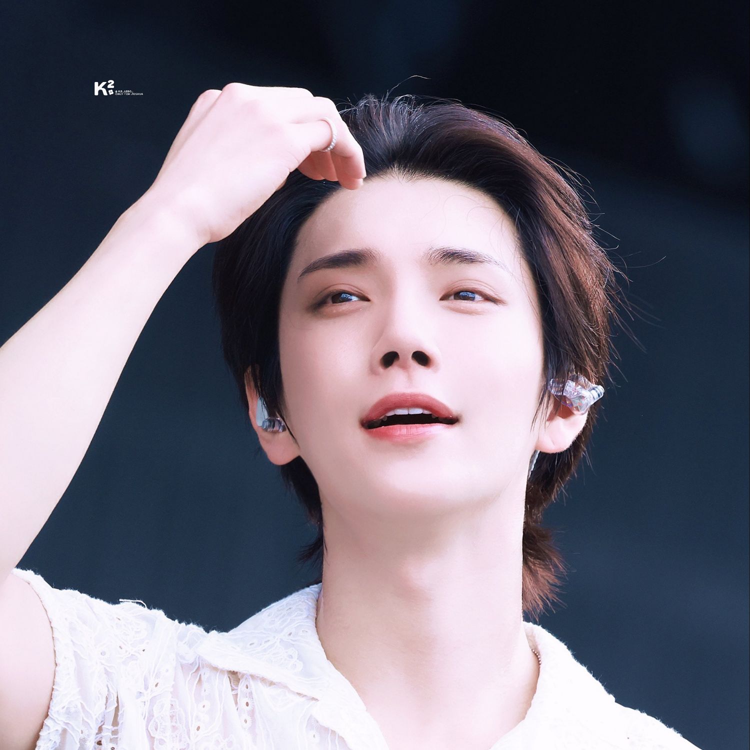 Recent activity shot of Joshua (SEVENTEEN)