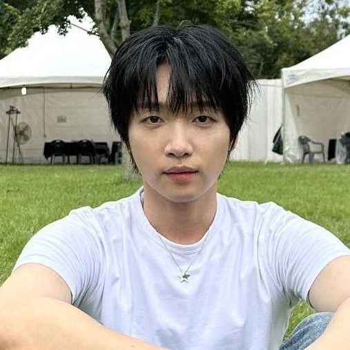 Latest photo of Jeong Sewoon