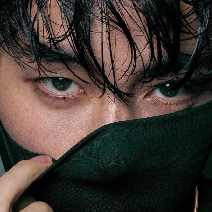 A moment captured by V (BTS)'s fan