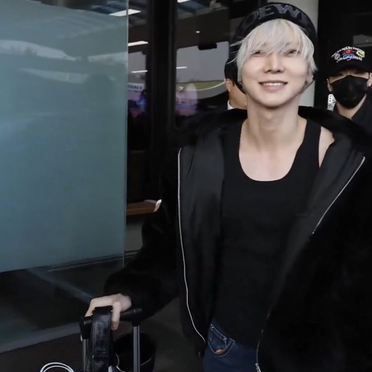 에이티즈 최근 활동샷