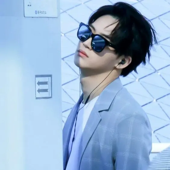 A moment captured by JAY B (GOT7)'s fan