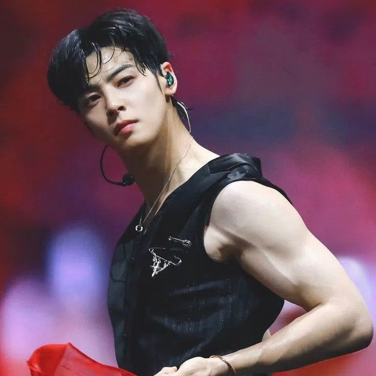 Recent activity shot of Eunwoo (ASTRO)