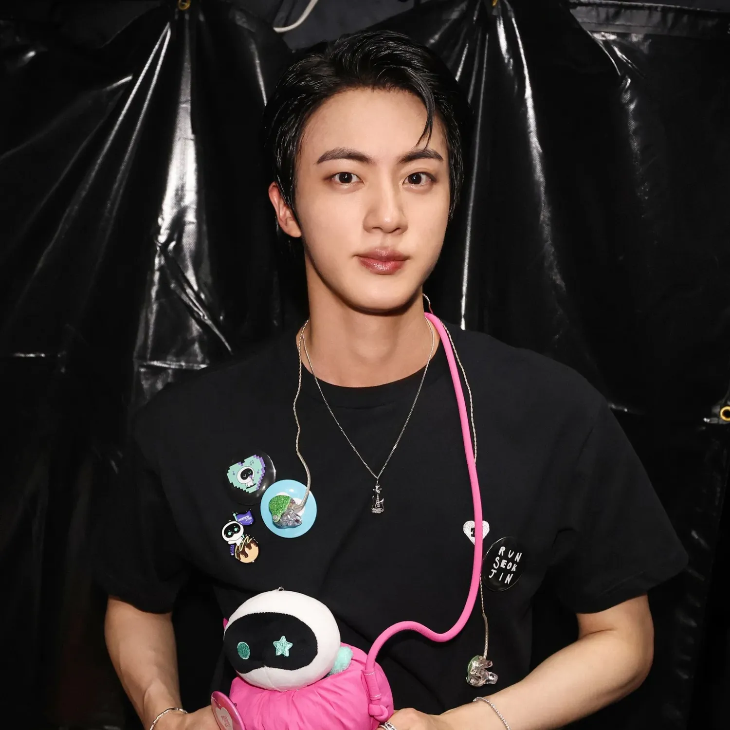 Latest photo of Jin (BTS)