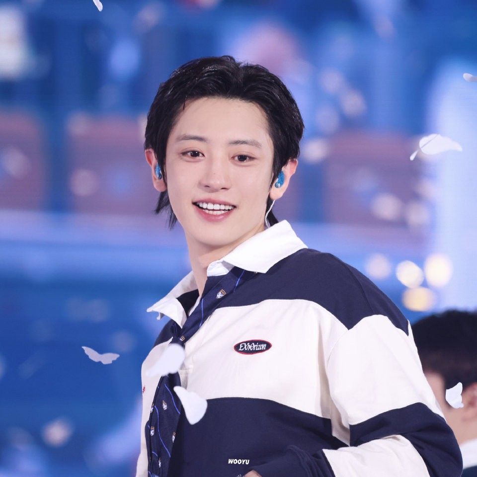 찬열 (EXO)의 비하인드 컷