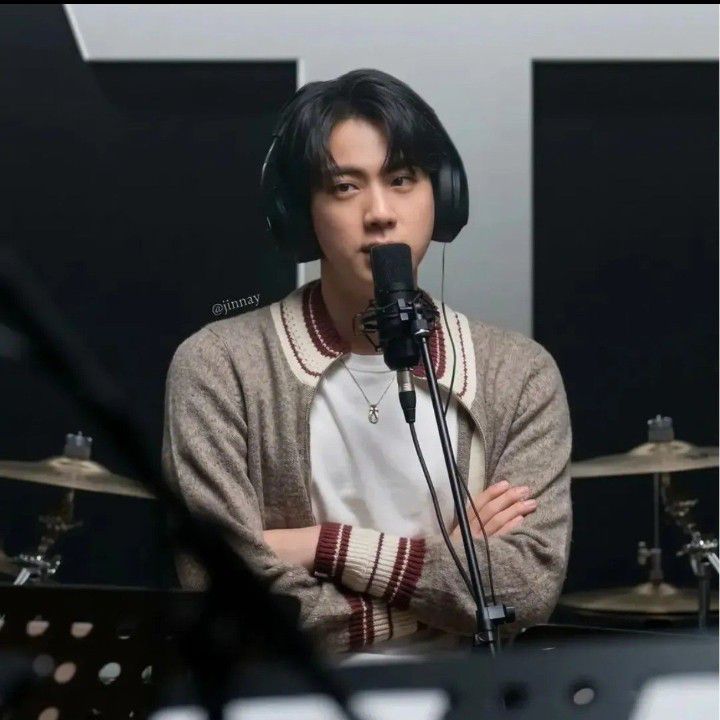 Foto terbaru Jin (BTS)