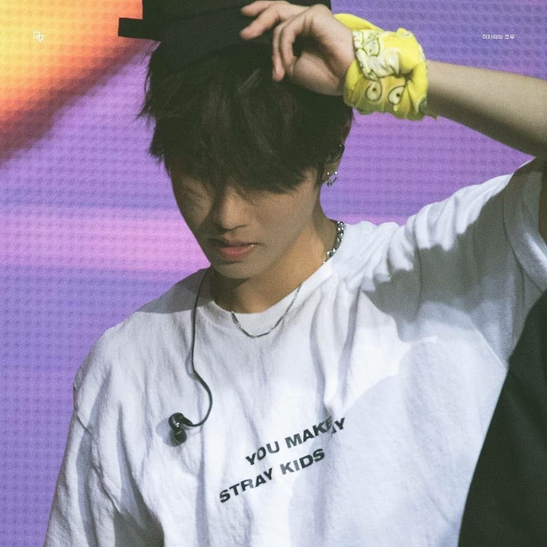 Behind-the-scenes cut of HAN (Stray Kids)