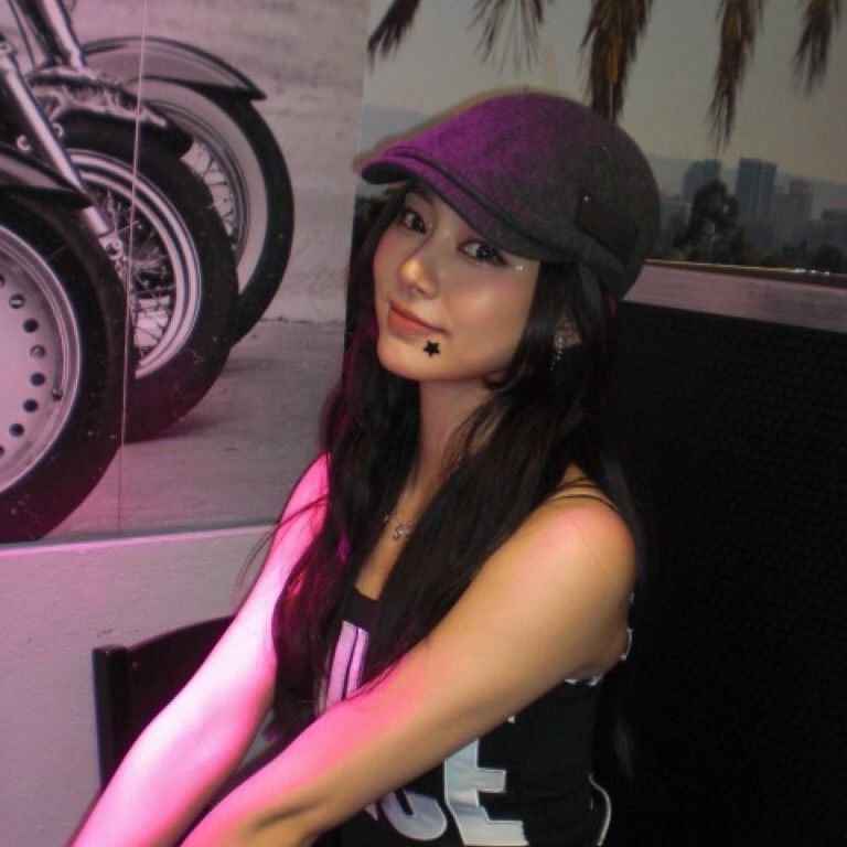 쯔위 (TWICE)의 최신 사진