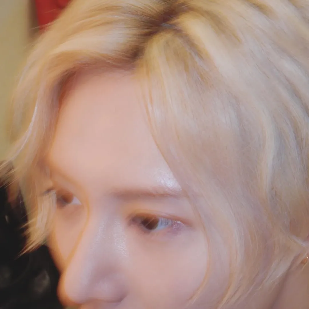 Behind-the-scenes cut of Taemin (SHINee)