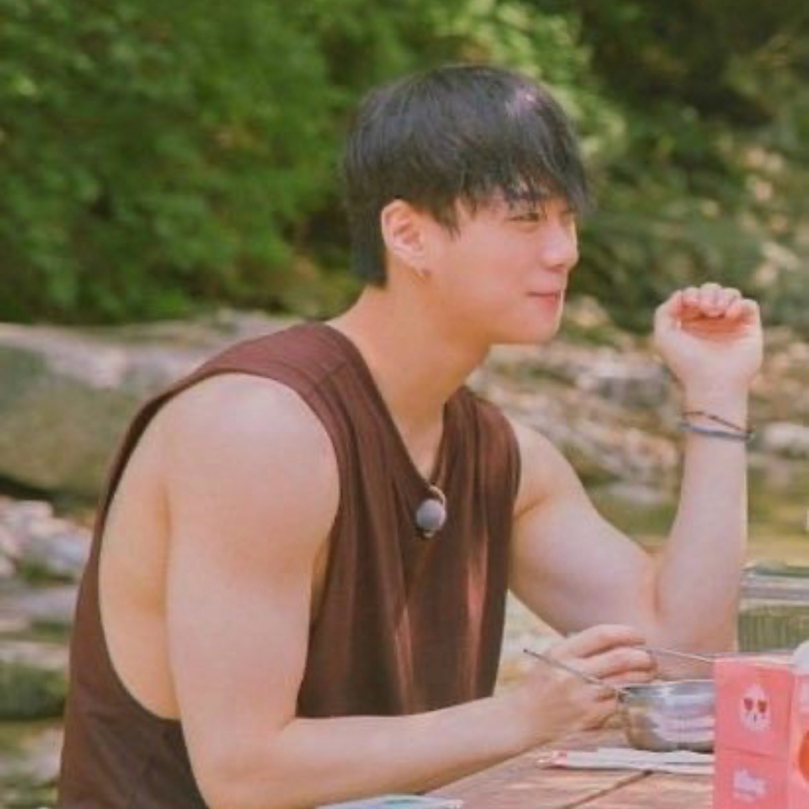 Behind-the-scenes cut of Moonbin (ASTRO)