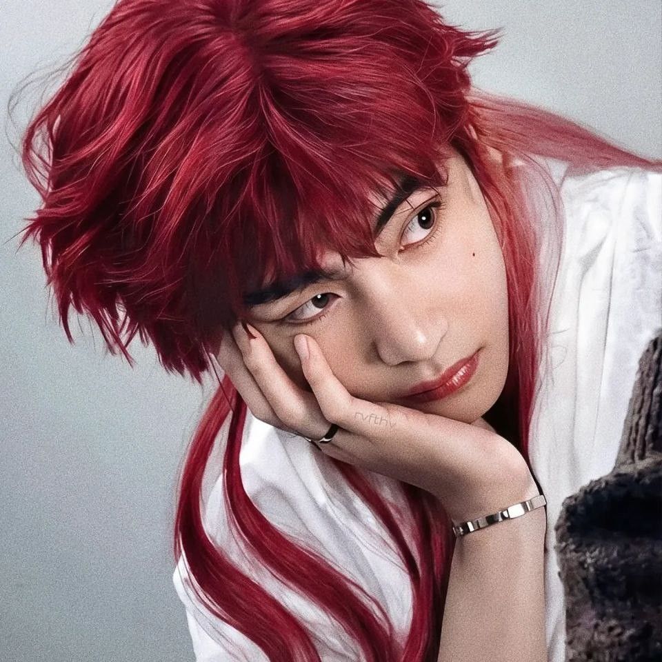 V (BTS)の最新写真