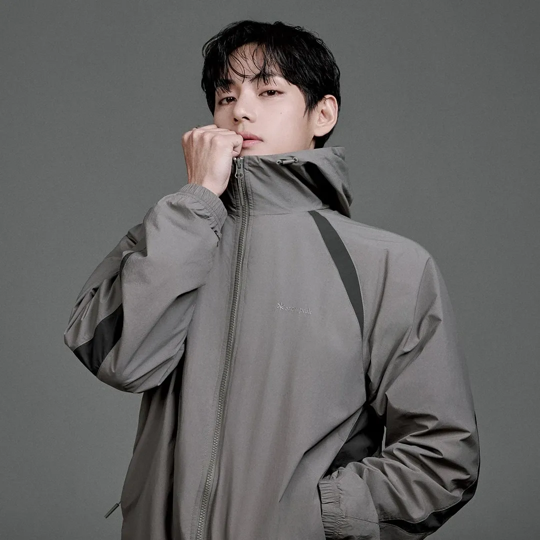 Latest photo of V (BTS)