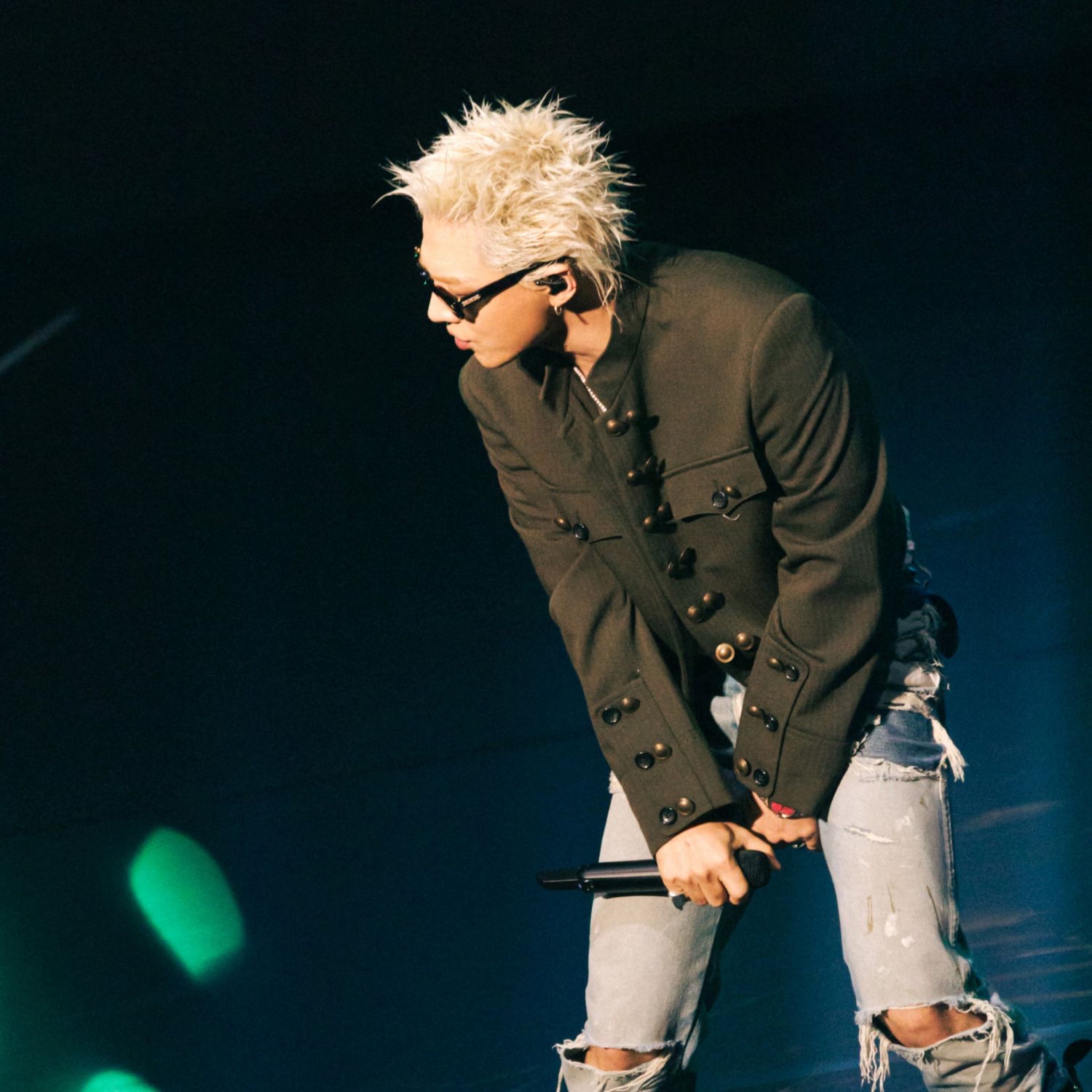 Behind-the-scenes cut of Taeyang (BIGBANG)