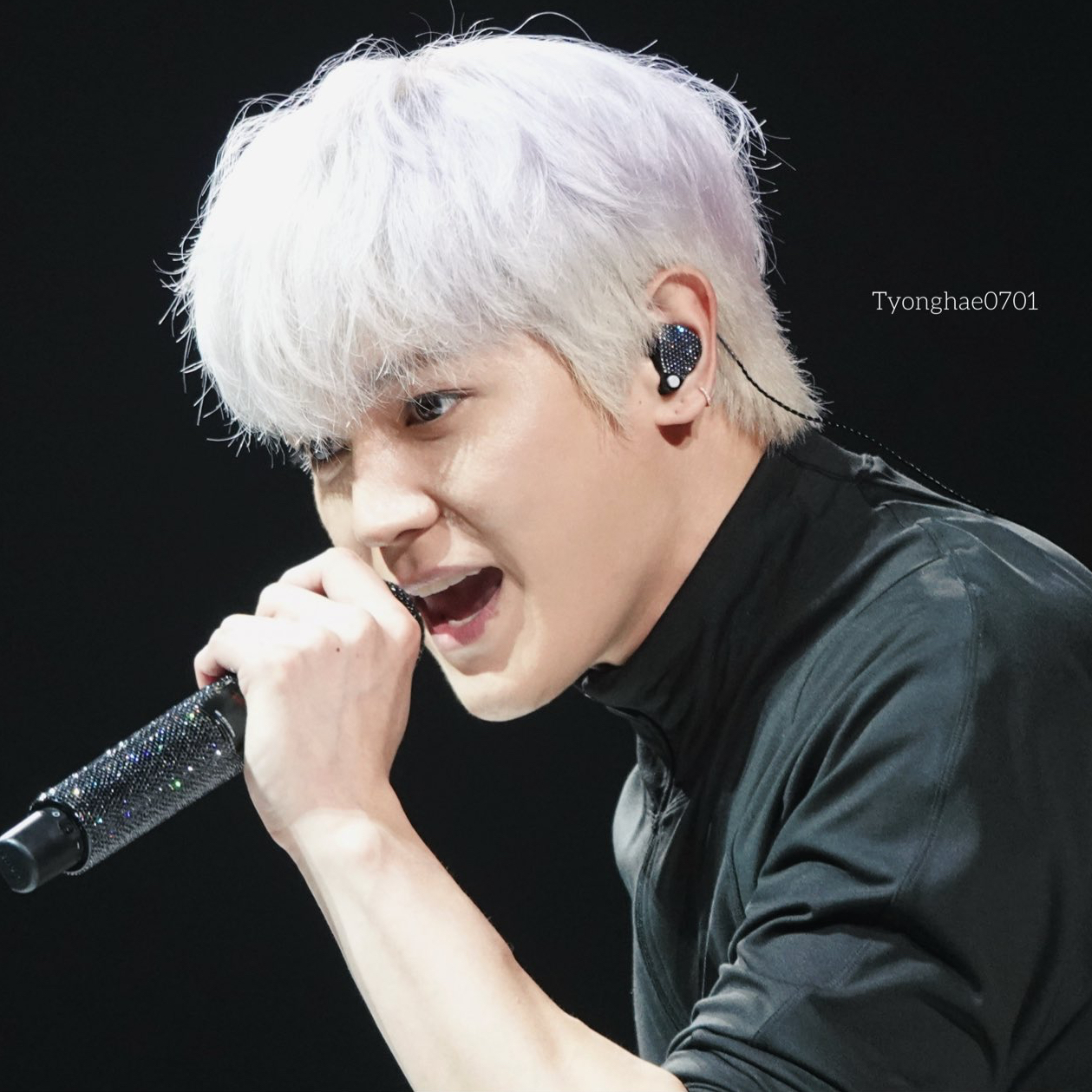 A moment captured by Taeyong (NCT 127)'s fan