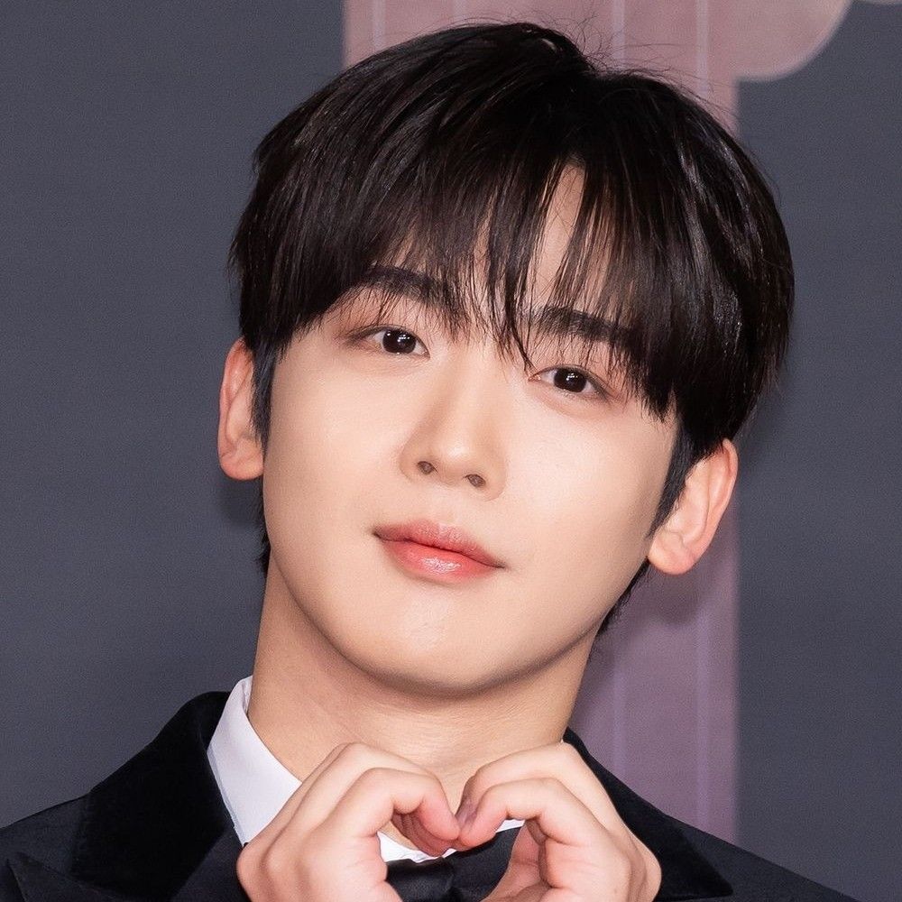 A moment captured by Kim Yohan (WEi)'s fan