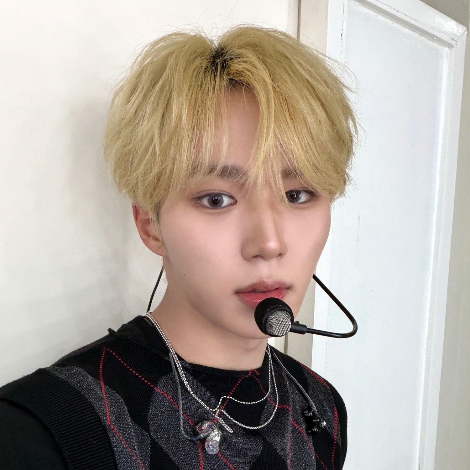 Recent activity shot of Kim Junseo (ALPHA DRIVE ONE)
